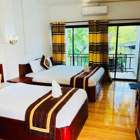 Alisona Hostel Vang Vieng Dış mekan fotoğraf