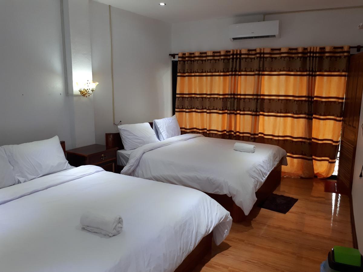 Alisona Hostel Vang Vieng Dış mekan fotoğraf