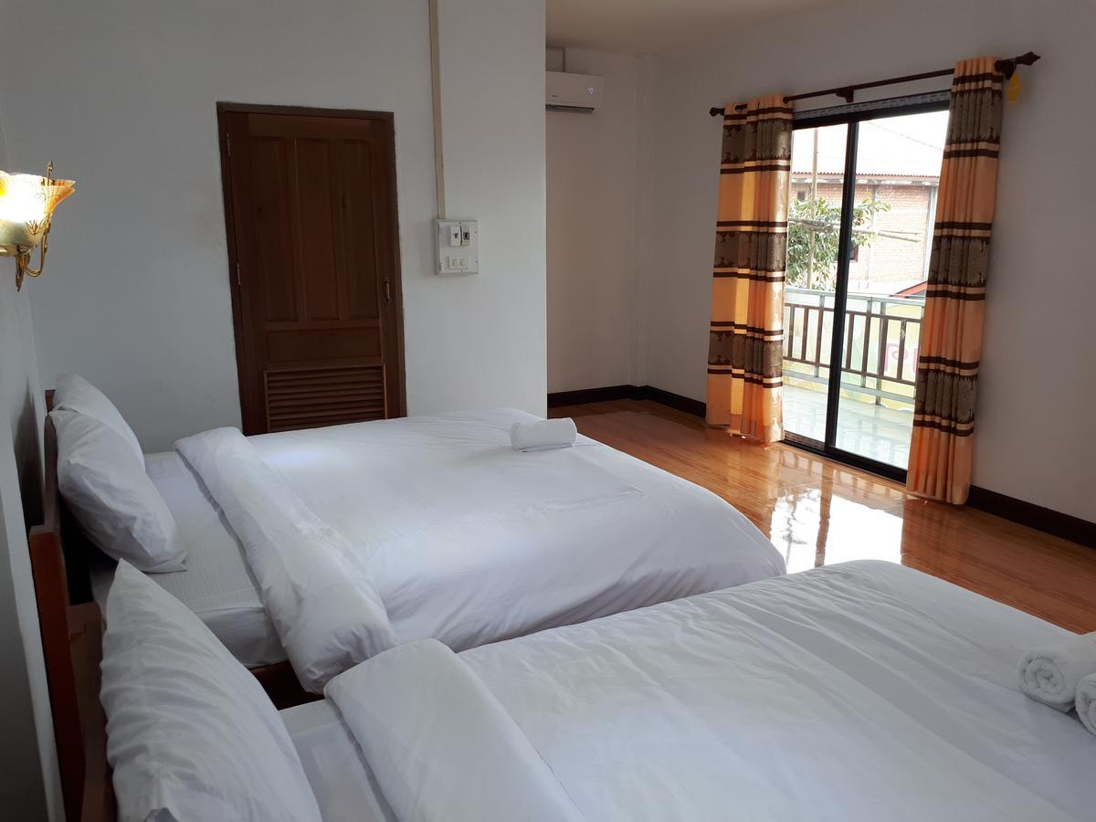 Alisona Hostel Vang Vieng Dış mekan fotoğraf