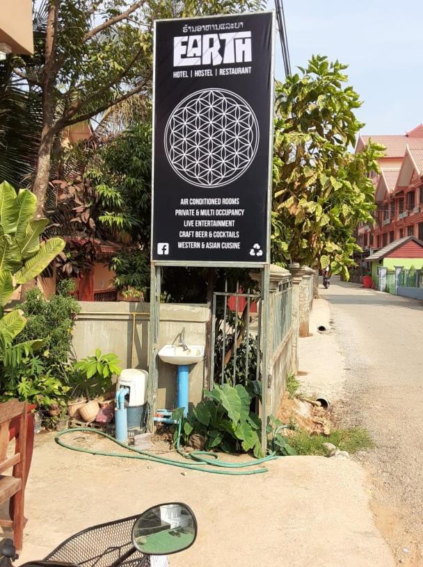 Alisona Hostel Vang Vieng Dış mekan fotoğraf